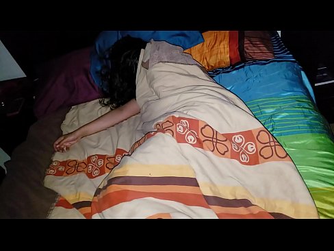 ❤️ Üvey oğul, genç üvey annesini uyurken azarlıyor. ️❌ Anal porno tr.analpics.ru